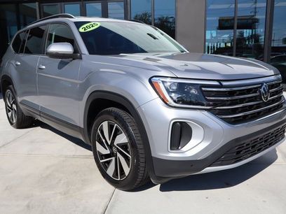 Used 2025 Volkswagen Atlas SE