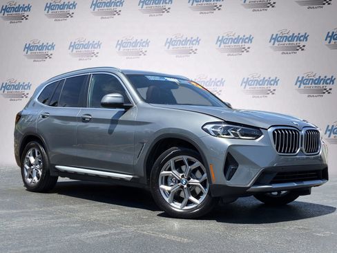 Used 2023 BMW X3 xDrive30i w/ Premium Package AWD/4WD image 2