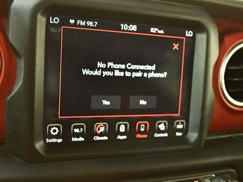 Used 2018 Jeep Wrangler Unlimited Rubicon AWD/4WD image 58