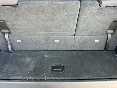 Used 2015 GMC Yukon SLE RWD image 18