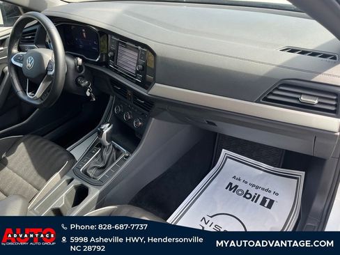 Used 2023 Volkswagen Jetta Sport image 26