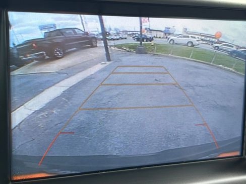 Used 2019 GMC Acadia SLT w/ LPO, Black Accent Package image 15