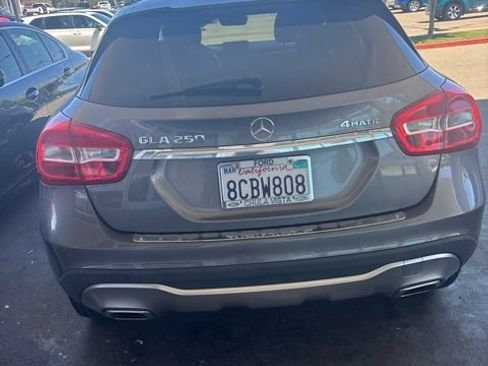 Used 2018 Mercedes-Benz GLA 250 4MATIC image 3