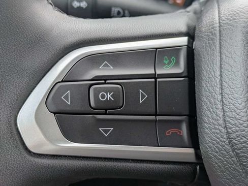 Used 2022 Jeep Compass Limited AWD/4WD image 21