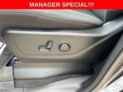 Used 2023 RAM 1500 Big Horn AWD/4WD image 19