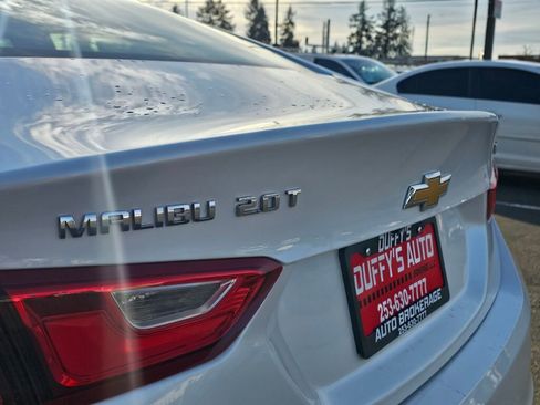 Used 2016 Chevrolet Malibu Premier image 30