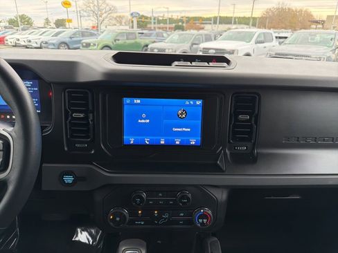 Certified 2023 Ford Bronco Big Bend image 28