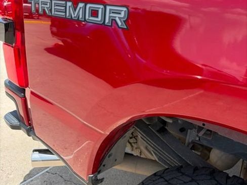 Used 2024 Ford F250 XLT w/ Tremor Off-Road Package AWD/4WD image 7