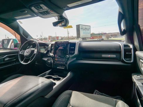 Used 2020 RAM 1500 Lone Star image 15