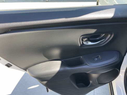 Certified 2023 Honda HR-V LX image 15