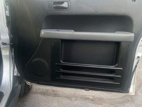 Used 2007 Honda Element EX image 12