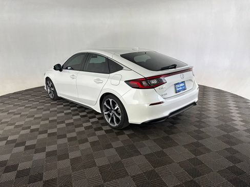 Used 2024 Honda Civic EX-L image 7
