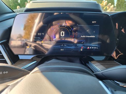 New 2026 Chevrolet Suburban High Country image 32