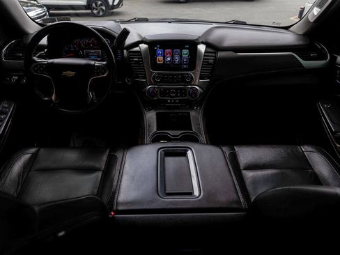 Used 2020 Chevrolet Tahoe LT w/ Luxury Package AWD/4WD image 21
