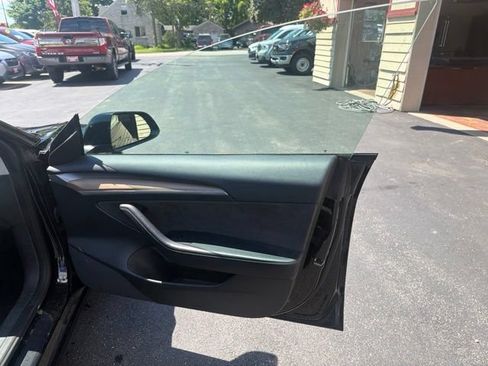 Used 2023 Tesla Model 3 Standard Range RWD image 26