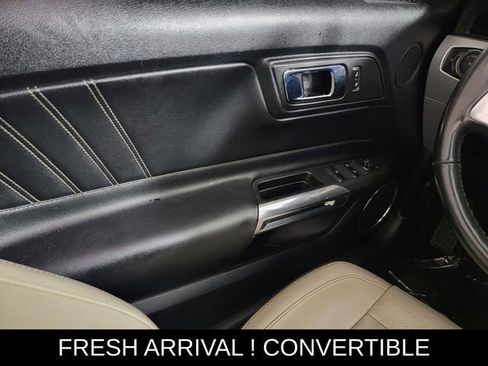Certified 2017 Ford Mustang Premium RWD image 30