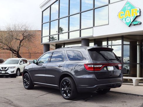 Used 2023 Dodge Durango GT w/ Blacktop Package image 9