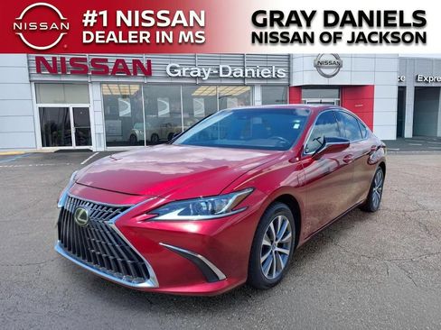 Used 2020 Lexus ES 350 w/ Premium Package FWD image 3