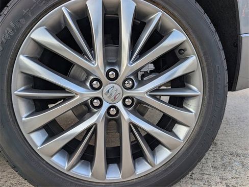 New 2026 Buick Enclave Avenir w/ Super Cruise Package image 6