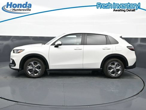 Used 2026 Honda HR-V LX image 6