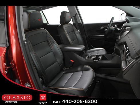 Used 2024 GMC Terrain AT4 AWD/4WD image 17