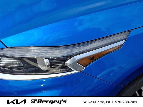 Certified 2023 Kia Forte GT-Line FWD image 11