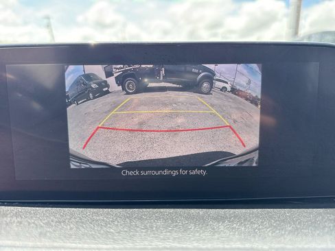 Used 2020 MAZDA MAZDA3 Sedan w/ Select Package FWD image 20