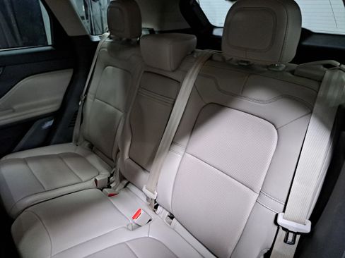 Used 2022 Lincoln Corsair Reserve w/ Equipment Group 201A image 15