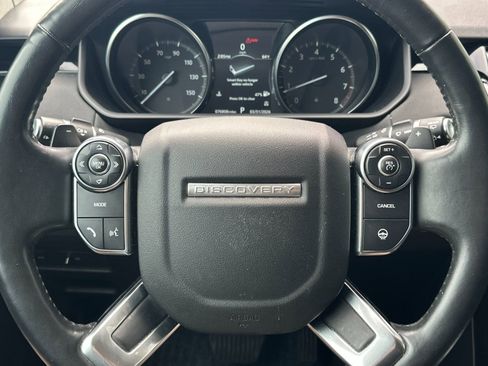Used 2018 Land Rover Discovery SE AWD/4WD image 22