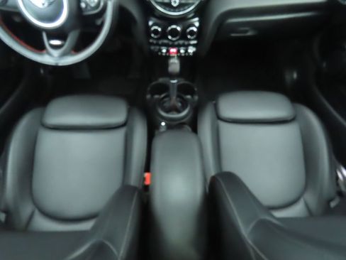 Used 2019 MINI Cooper S w/ Signature Upholstery Package image 16