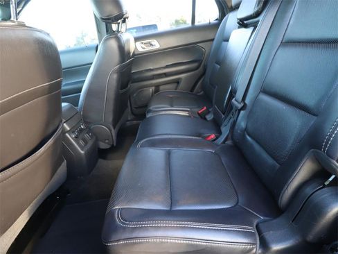 Used 2013 Ford Explorer Sport image 8