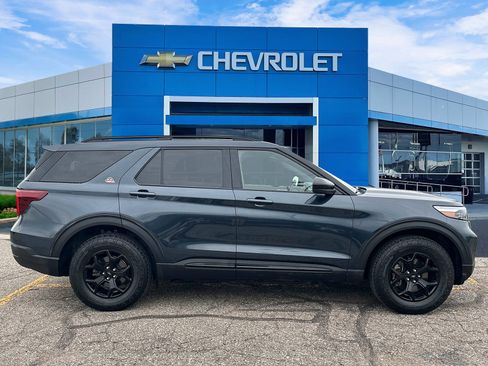 Used 2023 Ford Explorer Timberline w/ Timberline Technology Package AWD/4WD image 5