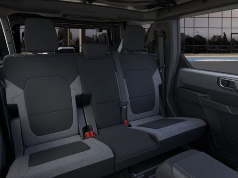 New 2025 Ford Bronco 4-Door image 11