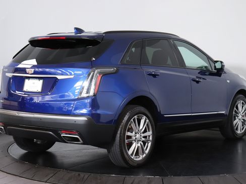 Used 2023 Cadillac XT5 Sportv image 5