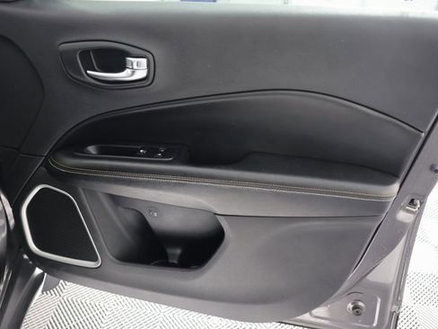 Used 2019 Jeep Compass Latitude w/ Popular Equipment Group image 26