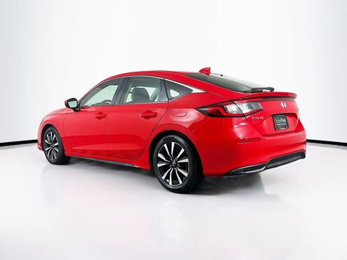 Used 2024 Honda Civic EX-L image 5