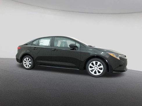 New 2026 Toyota Corolla LE image 28