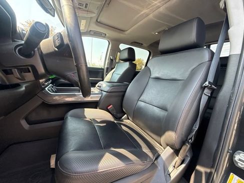 Used 2018 GMC Sierra 1500 SLT AWD/4WD image 10