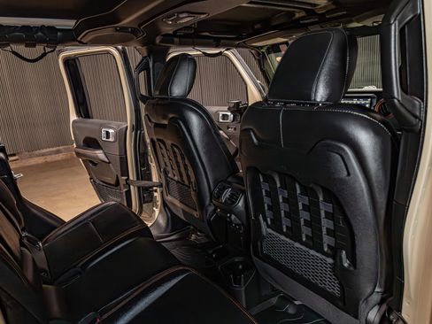 Used 2022 Jeep Gladiator Mojave w/ LED Lighting Group image 25