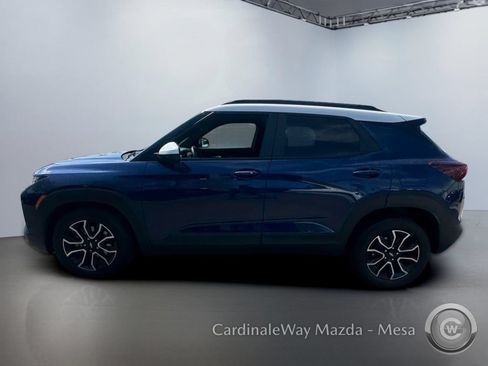 Used 2022 Chevrolet TrailBlazer ACTIV w/ Sun and Liftgate Package FWD image 7