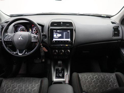 Used 2023 Mitsubishi Outlander Sport LE AWD/4WD image 24