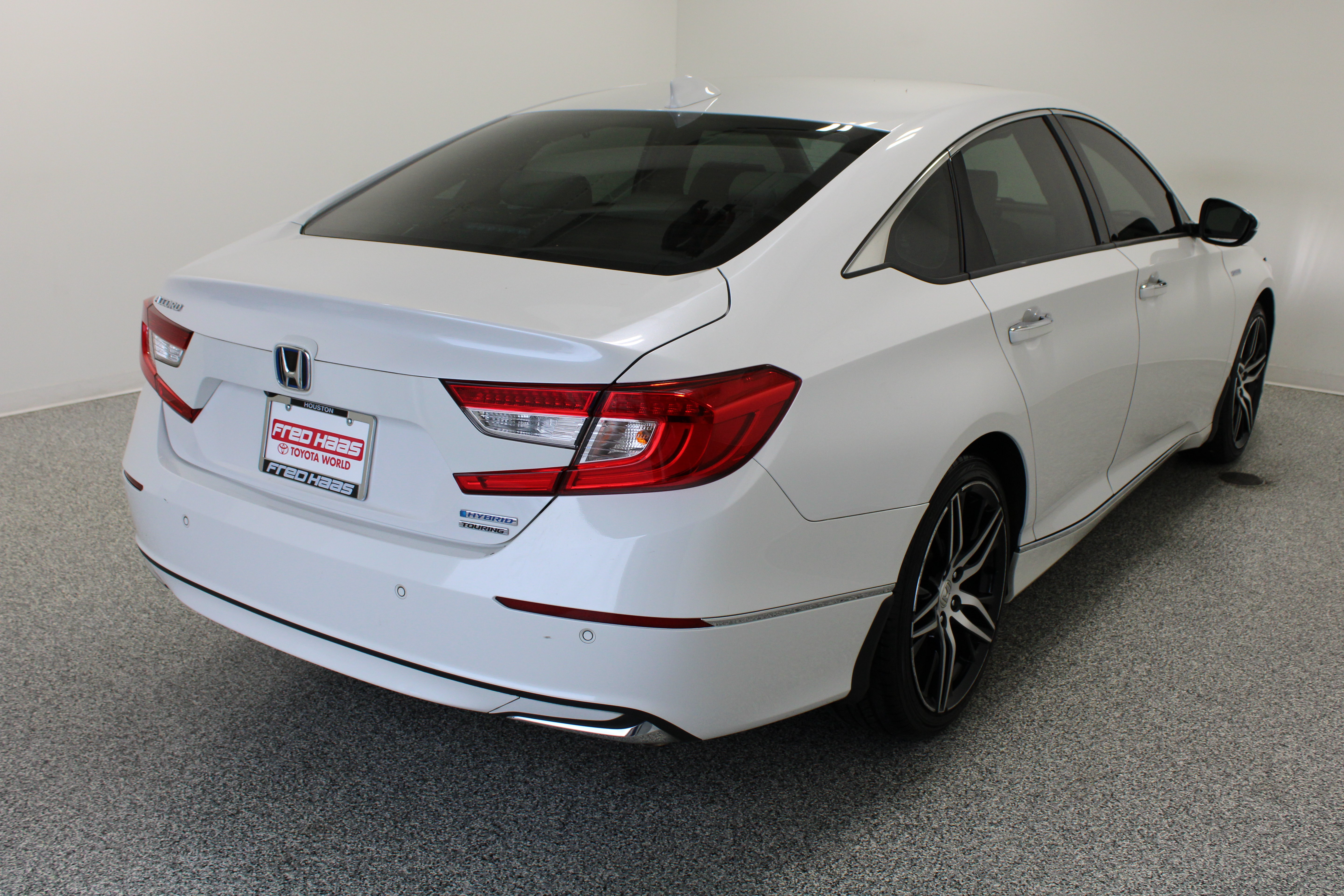 Used 2021 Honda Accord Touring image 7
