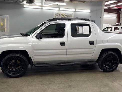Used 2009 Honda Ridgeline RT image 3