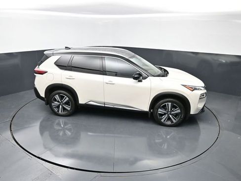 Used 2023 Nissan Rogue SL FWD image 20