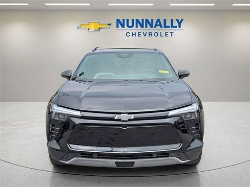 New 2026 Chevrolet Blazer EV LT image 8