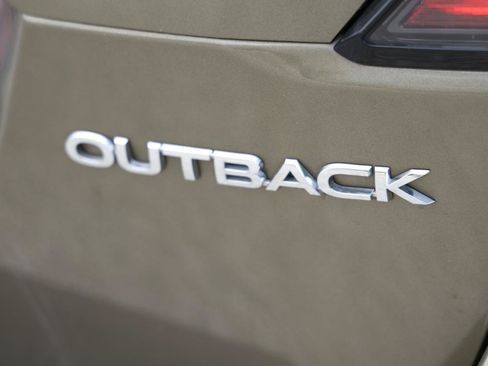 Used 2021 Subaru Outback Limited AWD/4WD image 13