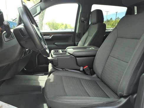 Used 2024 Chevrolet Silverado 1500 RST AWD/4WD image 13