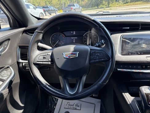 Used 2019 Cadillac XT4 Sport image 34