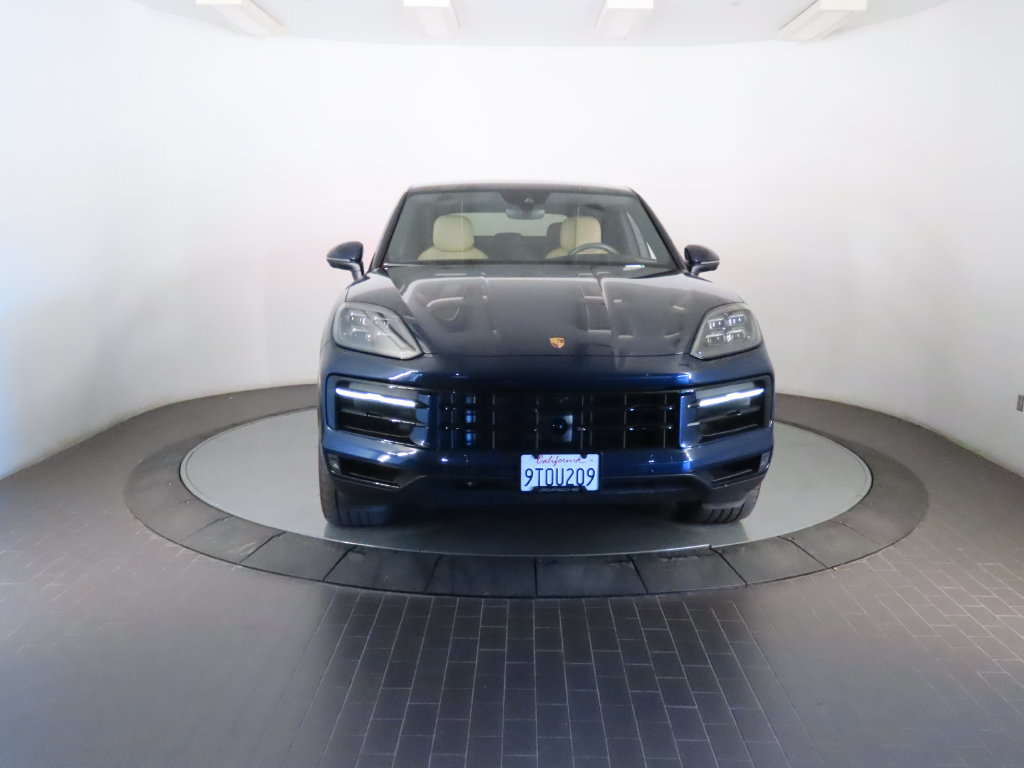 Used 2025 Porsche Cayenne S AWD/4WD image 10