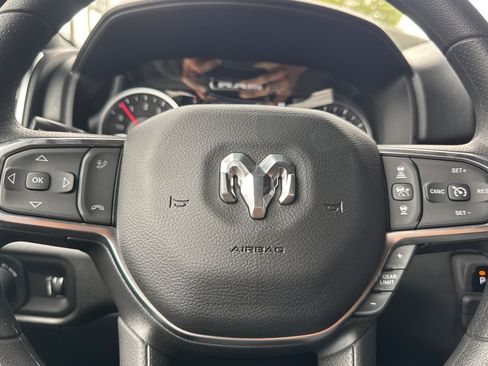 New 2026 RAM 1500 Express AWD/4WD image 21